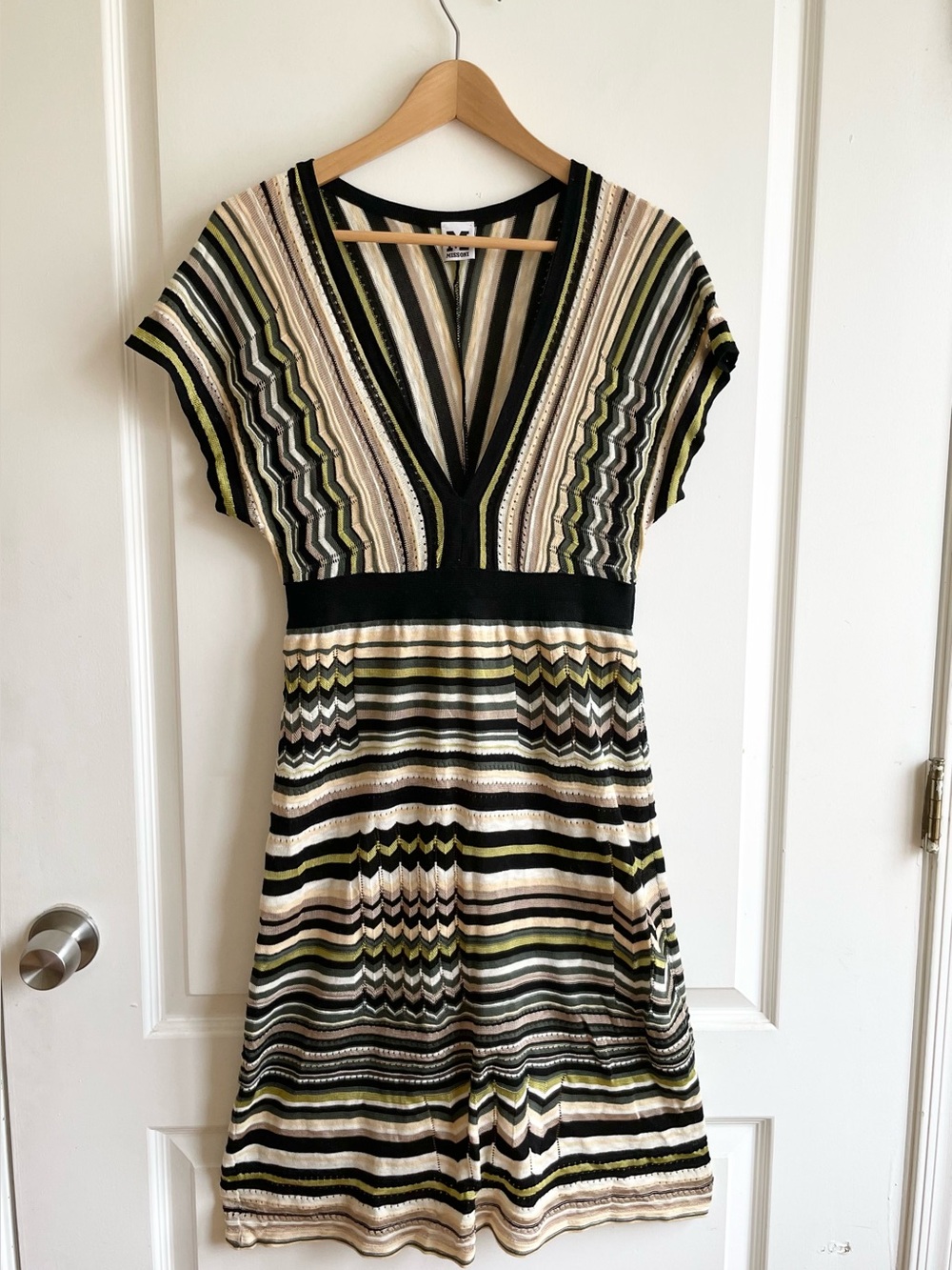 M Missoni Chevron Zigzag Knit Dress 44 US 8 Plunge Neckline Luxury Designer